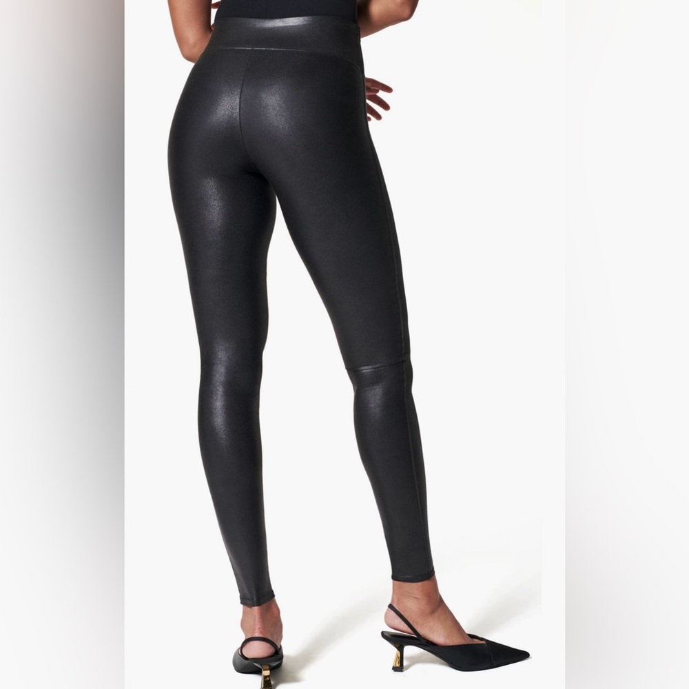 SPANX Black Faux Leather Leggings size XL